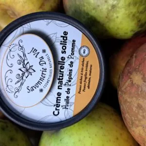 crème hydratante à base d'huile de pépins de pomme