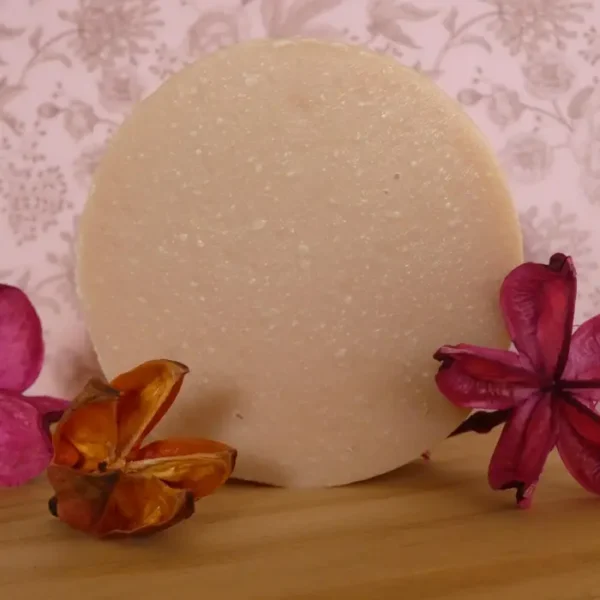 Savon-Naturel-Artisanal-Special-Visage-Versailles-Normand-Lait-de-Chevre-BIO-Huile-de-pepins-de-Pomme2