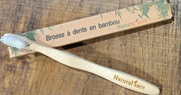 Brosse à dent en bambou Brosse-a-dent-en-bambou