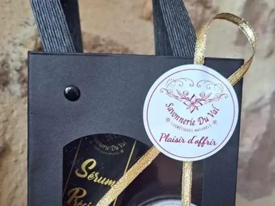 COFFRET-CADEAU-Creme-solide-Mains-Pieds-Serum-precieux